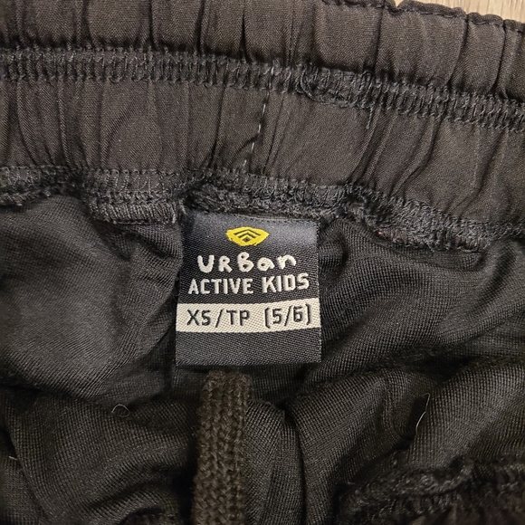 Boys Shorts - Picture 3 of 4